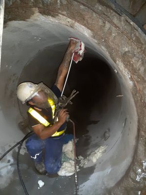 งานอุดช่องรอยต่อระหว่าง บ่อและท่อคอนกรีต โครงการดันท่อแนวราบ(pipe jacking)