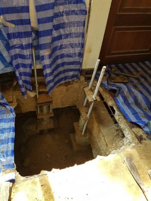 งานปรับดีดอาคารทรุดเอียง Microplies for structure jacking