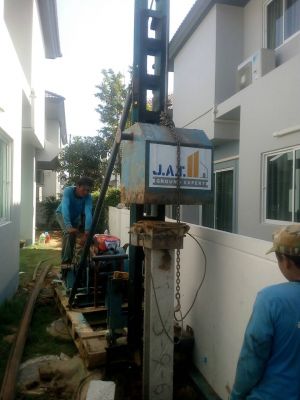 งานตอกเข็มไมโครไพล์ Micropiles