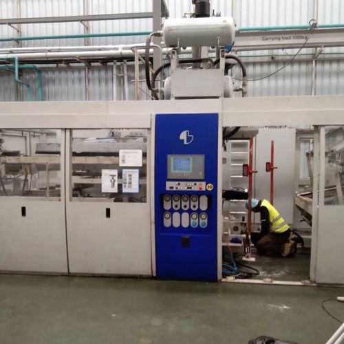 งานยกพื้นคอนกรีตฐานเครื่องจักร โรงงานในนิคมอมตะนคร จังหวัดชลบุรี